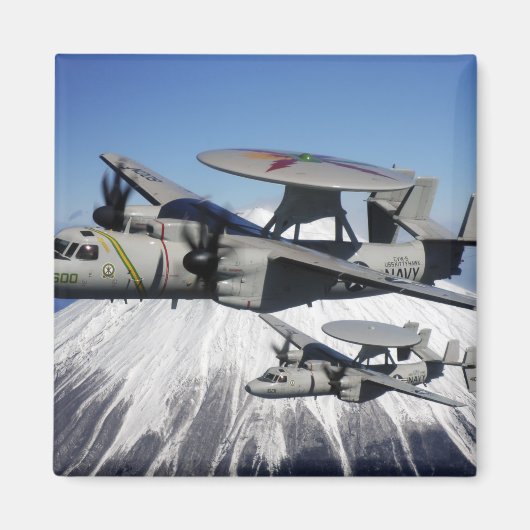 Aimant Deux Hawkeyes E-2C effectuent un vol (Devant)