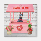 Aimant Doberman Chien Valentine's Day Kissing Booth (Devant)