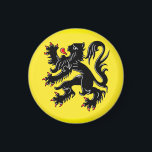Aimant Drapeau de Flandre<br><div class="desc">Flandre (Néerlandais : Vlaanderen; Français : Flandre; Allemand : Flandre) est la partie nord néerlandophone de la Belgique et l'une des communautés, régions et zones linguistiques de la Belgique. Cependant, il existe plusieurs définitions qui se recoupent, y compris celles qui concernent la culture, la langue, la politique et l'histoire, et...</div>
