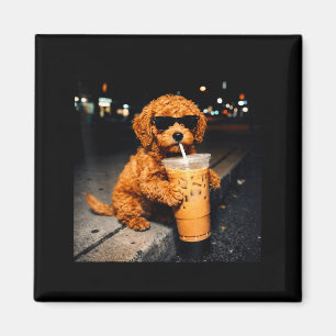 Aimant Drôle de Goldendoodle buvant du café glacé Mem Ani