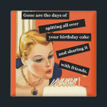 Aimant Drôle Retro Carte d'anniversaire soufflant des bou<br><div class="desc">Carte d'anniversaire humoristique pour les anniversaires socialement distancés dans notre nouvelle normalité. Des images colorées d'un look rétro fille soufflant des bougies sur un gâteau d'anniversaire. Fini les jours de cracher sur tout votre gâteau et de le partager avec vos amis.</div>