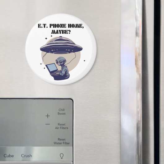 Aimant E.T. téléphone à la maison, peut-être ? (In situ (réfrigérateur))