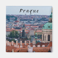 Eglise St Nicolas et toits de Prague