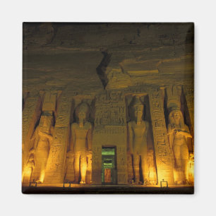 Aimant Égypte, Abu Simbel, Façade illuminée du petit