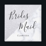 Aimant Élégante femme de parties scintillant en marbre bl<br><div class="desc">Design élégant en parties scintillant faux argent et marbre blanc.</div>