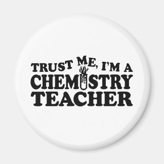 Aimant Enseignant en chimie