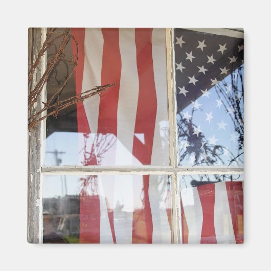 Aimant États-Unis, Oregon, Shaniko. Drapeau dans la fenêt (Devant)
