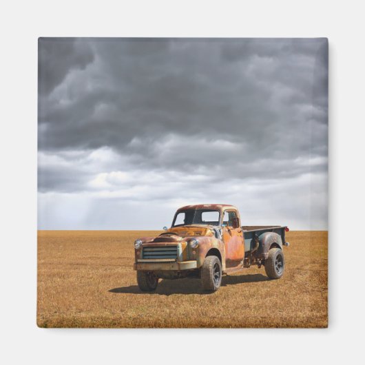 Aimant Fermes | Vieux camion en campagne (Devant)