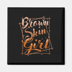 Aimant Fille à la peau brune Reine de la mélanine noire M