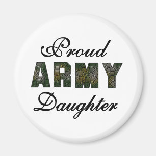 Aimant Fille fière d'armée