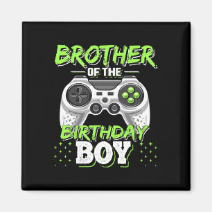Aimant Frère du garçon d'anniversaire correspondant jeu v
