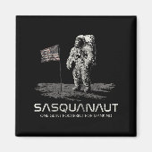 Aimant Funny Bigfoot Sasquatch Space Sasquanaut  (Devant)