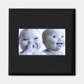 Aimant Funny Niche Baby Gen Z Meme Ai Viral Giggling Ai L (Devant)