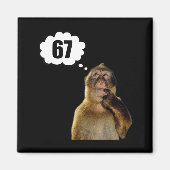 Aimant Funny Thinking Monkey Meme Six Seven 6 7 Meme  (Devant)