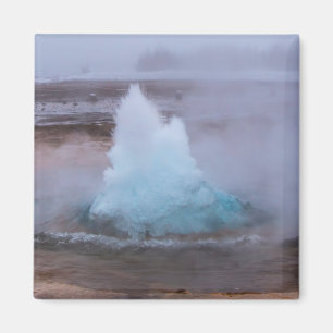 Aimant Geysir (source chaude) en Islande