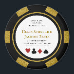Aimant Gold Las Vegas Mariage Enregistrer La Date Poker C<br><div class="desc">Éblouissez vos invités en leur envoyant ces fabuleux Magnet Réservez la date de puces de poker en or,  noir,  blanc et rouge pour les placer sur leur réfrigérateur. Ils attendent avec impatience l'invitation officielle à ce mariage incontournable !</div>