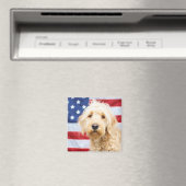 Aimant Goldendoodle avec drapeau américain (In Situ (Lave-vaisselle))