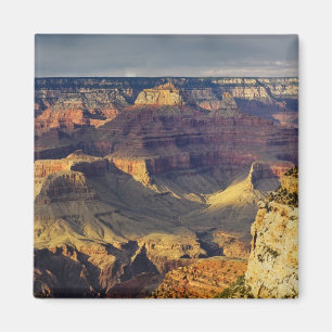 Aimant Grand Canyon depuis la rive sud au coucher du sole