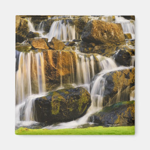 Aimant Grande Île, Hawaï. Ruisseau en cascade, Grande Île