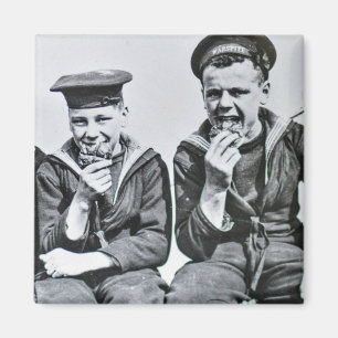 Aimant Guerre Mondiale HMS Warmalgré les marins Hot Cross