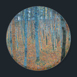 Aimant Gustav Klimt Beech<br><div class="desc">Il s'agit d'oeuvres de Gustav Klimt, Beech Grove 1, 1902. Les oeuvres d'art dépeignent une forêt dense de grands bouleaux, minces, aux troncs pâles marqués par des lignes verticales foncées. Le feuillage est dépeint dans les tons bleu, vert et jaune, ajoutant un sens de profondeur et de vibrations à la...</div>