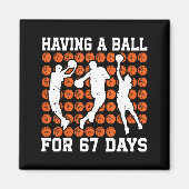 Aimant Having A Ball For 67 Days Basketball Player Studen (Devant)