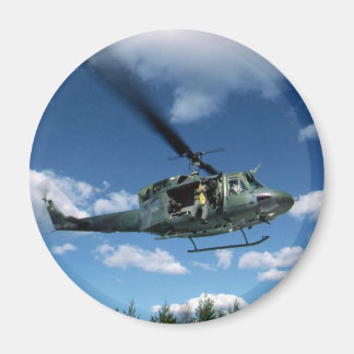 AIMANT HÉLICOPTÈRE UH1 50