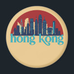 Aimant Hong Kong China Retro City Skyline City Art<br><div class="desc">Design urbain vintage et rétro avec une belle skyline, attraction touristique et art urbain. gratte-ciel Cool et silhouette de construction merchandises pour touristes et voyageurs. Parfait comme souvenir à rapporter à la maison lorsque vous voyagez dans le monde entier. Enregistrez la mémoire de votre voyage et de vos vacances en...</div>