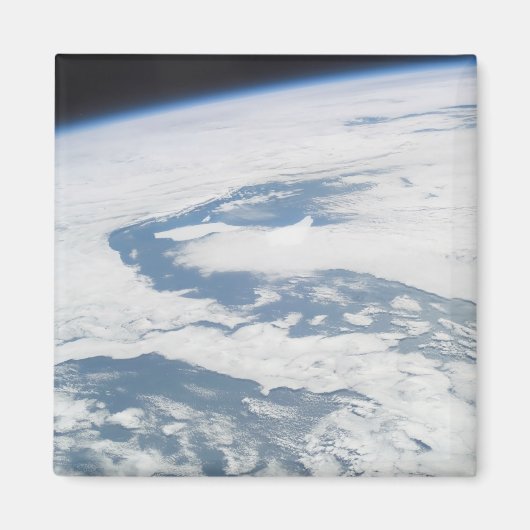 Aimant icebergs de cinq ans près de l'île de Géorgie du S (Devant)