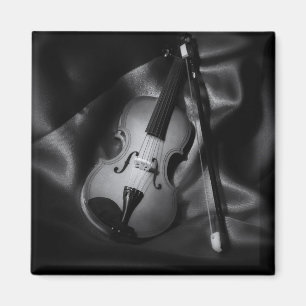 Aimant Image en noir et blanc d'un violon nature morte