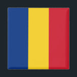 Aimant Indicateur Roumanie<br><div class="desc">Le drapeau roumain est une bande verticale. Les couleurs utilisées dans le drapeau sont le bleu, le rouge, le jaune. La proportion du drapeau roumain est de 2:3. Le drapeau de la Roumanie a été adopté en 1989. La première utilisation de la conception actuelle du drapeau remonte à 1867. La...</div>