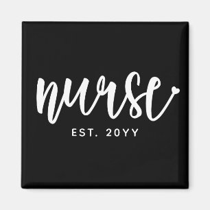 Aimant Infirmière sur mesure Typographie Est Infirmière d