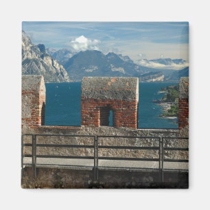 Aimant Italie, Malcesine, vue du château sur le lac