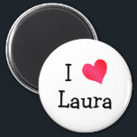 Aimant J'aime Laura<br><div class="desc">Un joli design de coeur rouge et rose "I Love" disponible sur une variété de cadeaux et de vêtements. Si vous ne trouvez pas le nom que vous voulez,  il y a des modèles dans cette galerie.</div>