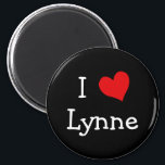 Aimant J'aime Lynne<br><div class="desc">J'aime le design cardiaque Lynne. De mignonnes idées cadeaux d'anniversaire.</div>