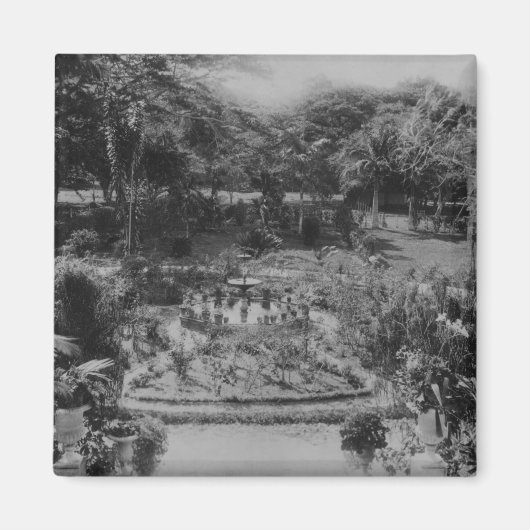 Aimant Jardin d'une villa de banlieue (Devant)