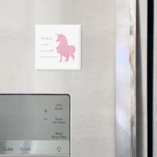 Aimant Je crois en la licorne rose invisible.