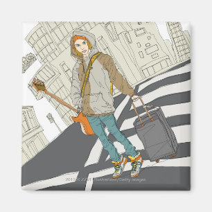 Aimant Jeune femme se tenant sur la rue avec le bagage