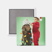 Aimant Jeune garçon enveloppant les lumières de Noël auto (Recto/Verso)