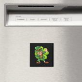 Aimant Jour de la Saint Patrick Dabbing Leprechaun Clover (In Situ (Lave-vaisselle))