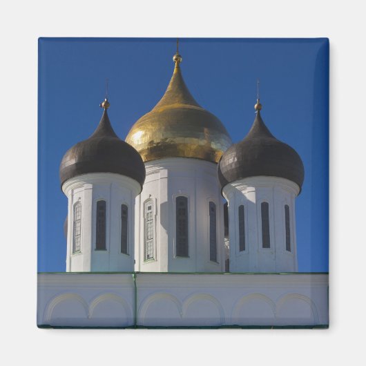 Aimant Kremlin de Pskov et cathédrale de la Trinité (Devant)