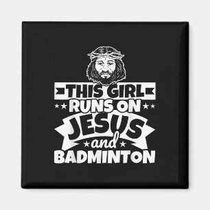 Aimant La Fille Coule Sur Jésus Et Badminton