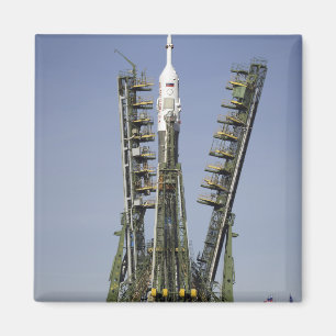 Aimant La fusée de Soyuz est érigée en le place 4