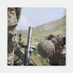 Aimant La méthode de tir direct des mortiers