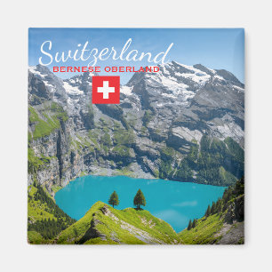 Aimant Lac alpin Oeschinensee en Suisse avec drapeau