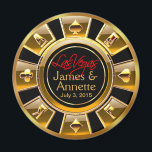 Aimant Las Vegas VIP Gold et Black Casino Chip Favoriser<br><div class="desc">Si vous êtes Doing It In Vegas ou que vous avez un thème de Las Vegas mariage ou réception, ces magnets de jetons de casino en or et noir font les faveurs de mariage parfaites! Des invitations de mariage assorties, des cartes de date, des cartes RSVP, des décalcomanies d'enveloppe et...</div>
