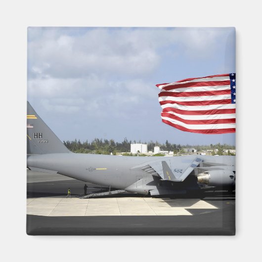 Aimant Le C-17 Globemaster III se trouve sur le vol (Devant)