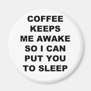 AIMANT LE CAFÉ ME MAINTIENT ÉVEILLÉ AINSI JE PEUX VOUS