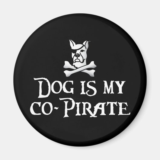 Aimant Le chien est mon co-pirate (Devant)