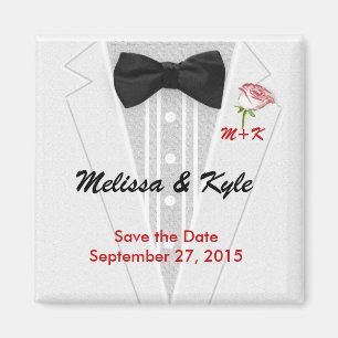 Aimant Le monogramme de smoking avec s'est levé